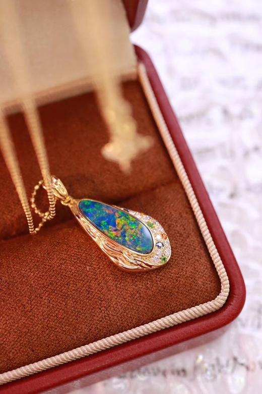 2.74ct 欧泊项链 商品图3