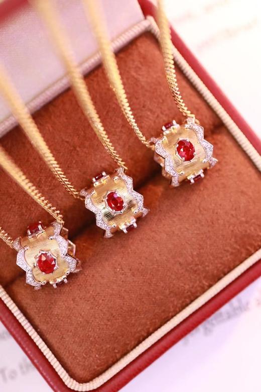 0.93ct 红宝石项链 商品图5