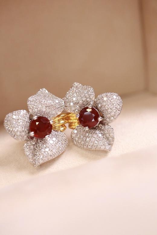 1.63ct 红宝石耳钉 商品图0