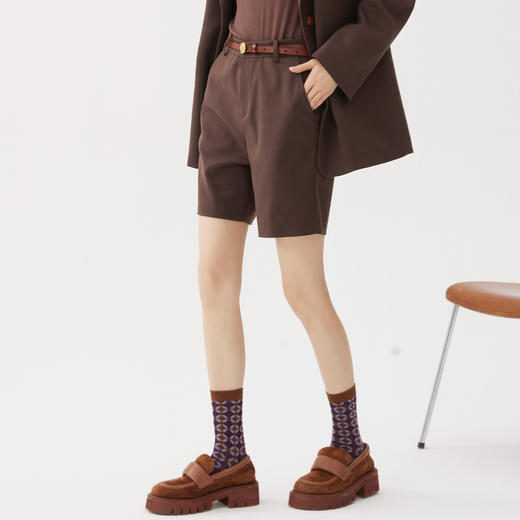 谜底短裤女士2024秋季新品通勤风简约时尚靴裤直筒裤子243MK1094 商品图1