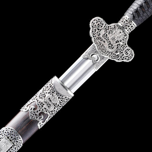 圣祖御剑 手工花纹钢宝剑 清式宝剑 龙泉沈广隆宝剑  未开刃 商品图6