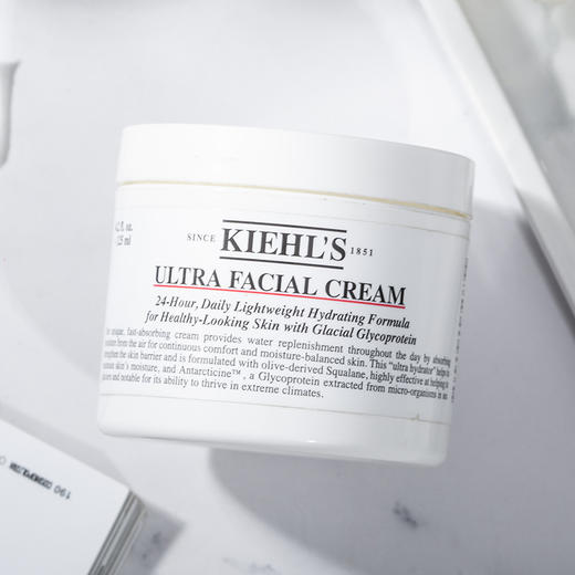 【新年“全家福”】KIEHL'S 科颜氏清爽高保湿面霜125ml/白泥面膜125ml/金盏花水250ml精华液115ml增量版+礼盒礼袋拉菲草『送限定款礼盒礼袋』 商品图7