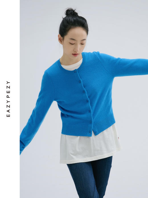 24AW 圆领经典羊绒小开衫 商品图3