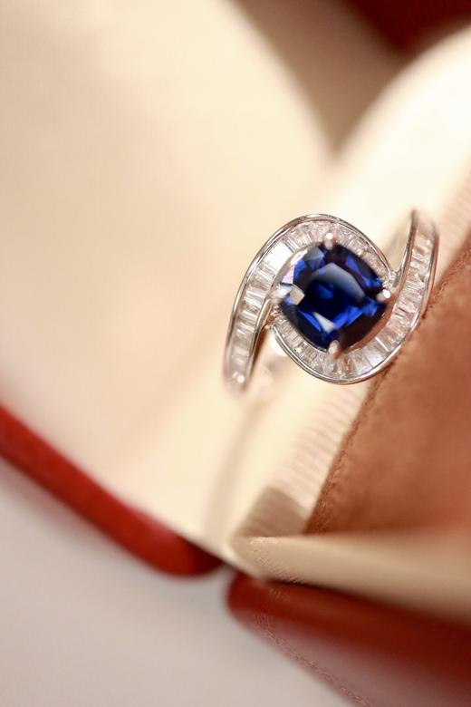 1.11ct 蓝宝石戒指 商品图5