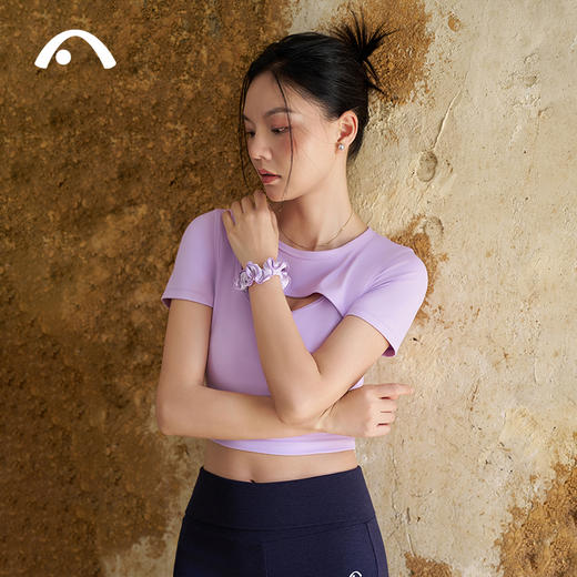 2024爱睱步秋冬新品莱卡高端运动瑜伽出街普拉提上衣A24333NSLK 商品图9