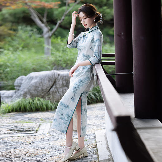 2024秋冬新中式改良年轻款麂皮绒七分袖少女高端气质长款素雅旗袍MLS6971 商品图4