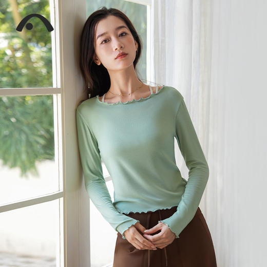 2024爱睱步秋冬新品瑜伽运动健身浪漫一字肩上衣A24326TWA 商品图5