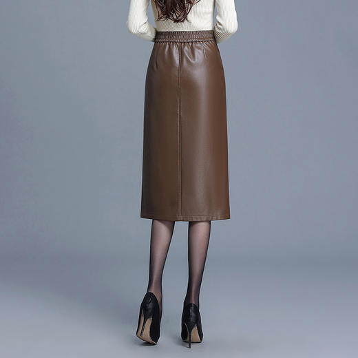 开衩包殿裙中长款半身裙，PU皮裙高腰时尚开衩裙QYM-AZR-7005-Y 商品图2