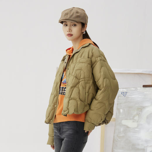 谜底两面穿短款羽绒服2024秋款复古原创印花鸭绒面包服243MY1079 商品图1