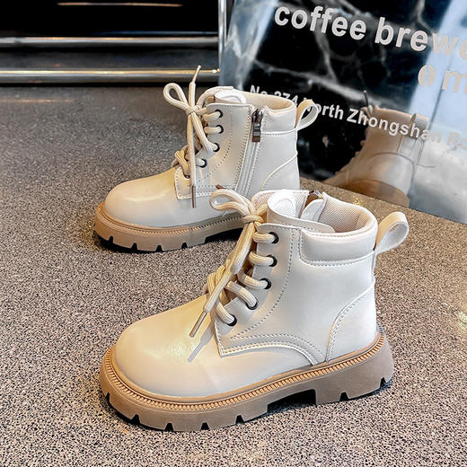 【英伦风格，时尚百搭】秋冬新款宝宝学步鞋 靴子侧拉链皮面小童短靴 英伦风儿童马丁靴-QQ 商品图1