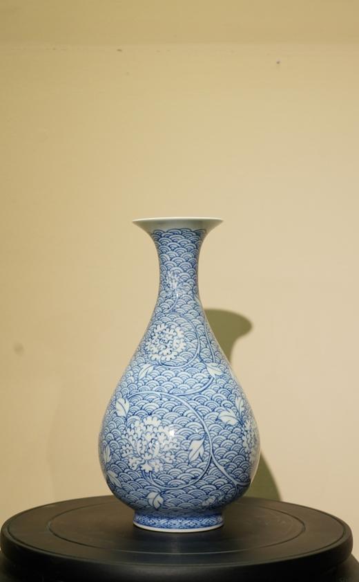 青花海水牡丹纹玉壶春瓶 商品图0