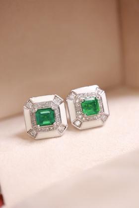 0.91ct 祖母绿耳钉