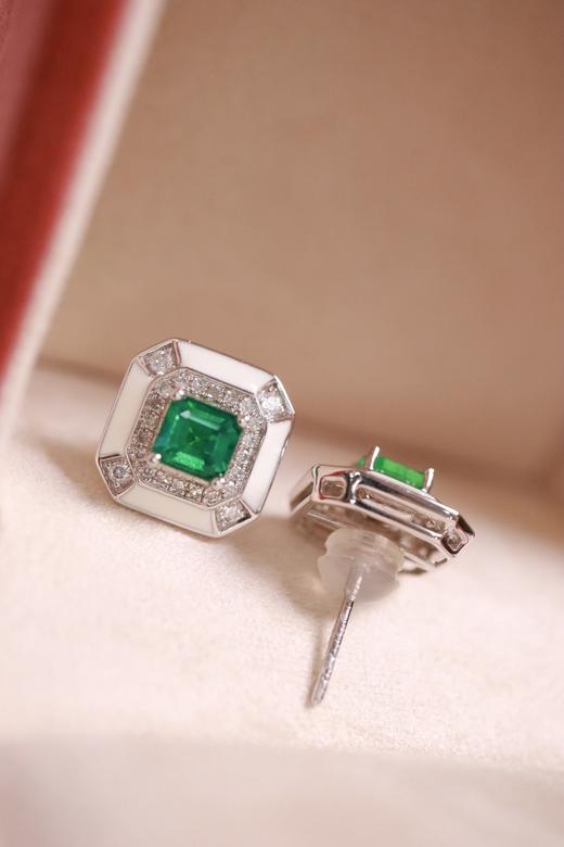 0.91ct 祖母绿耳钉 商品图7