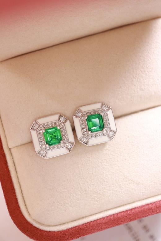 0.91ct 祖母绿耳钉 商品图1