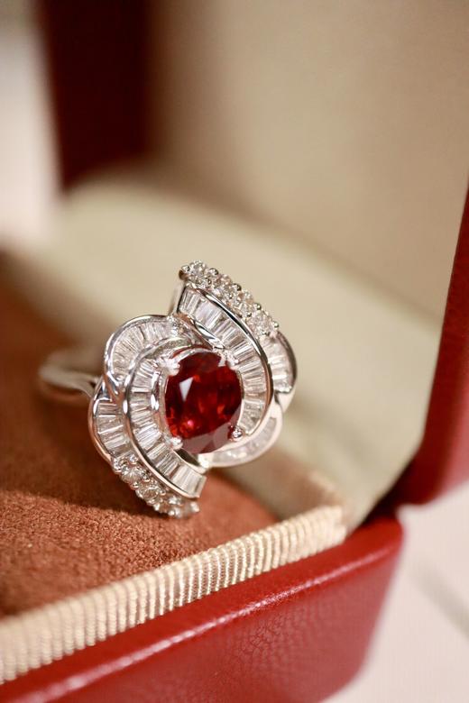 1.05ct 红宝石戒指 商品图6