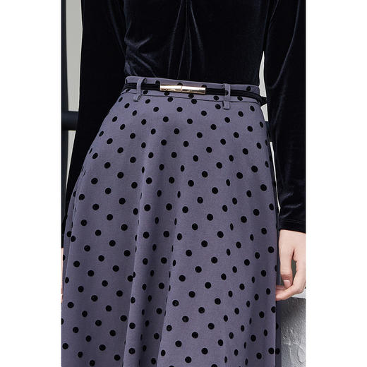 剩S 米思阳2026春季新款复古气质波点半身裙通勤高腰不规则裙子女3698 商品图4