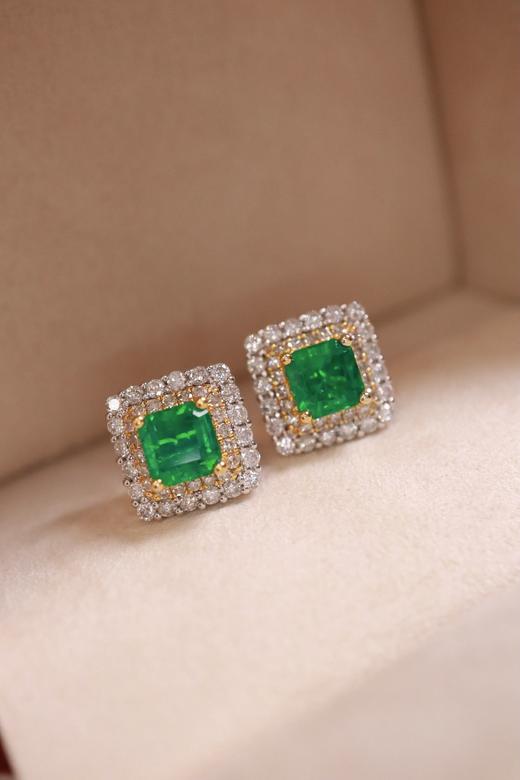 1.13ct 祖母绿耳钉 商品图6