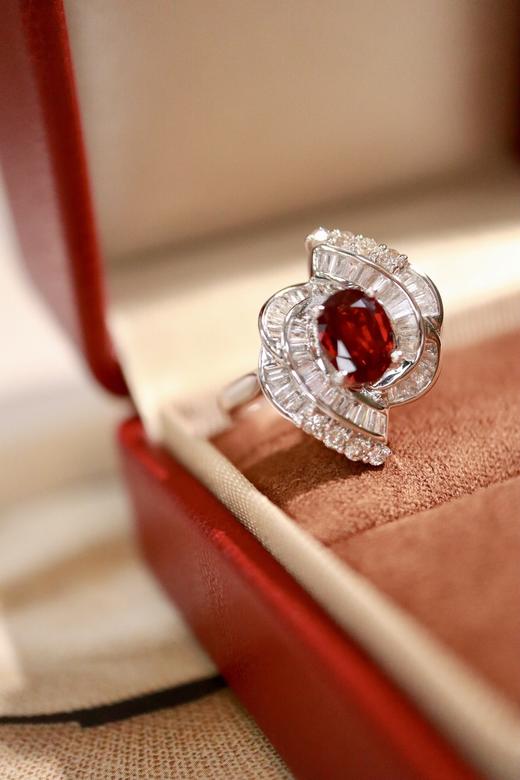 1.05ct 红宝石戒指 商品图8