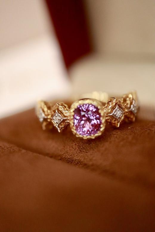 1.05ct 蓝宝石戒指 商品图0