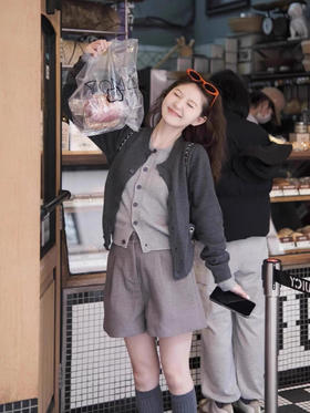 气质灰假两件开衫