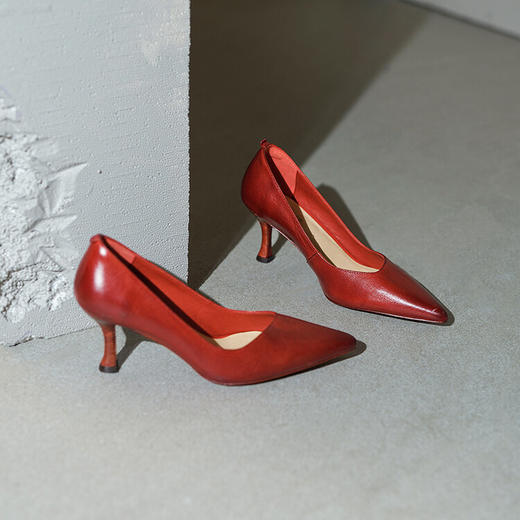 【阿么古纹马皮鞋】真皮底纯色职业高跟鞋6.5CM细跟高级感浅口单鞋 商品图3