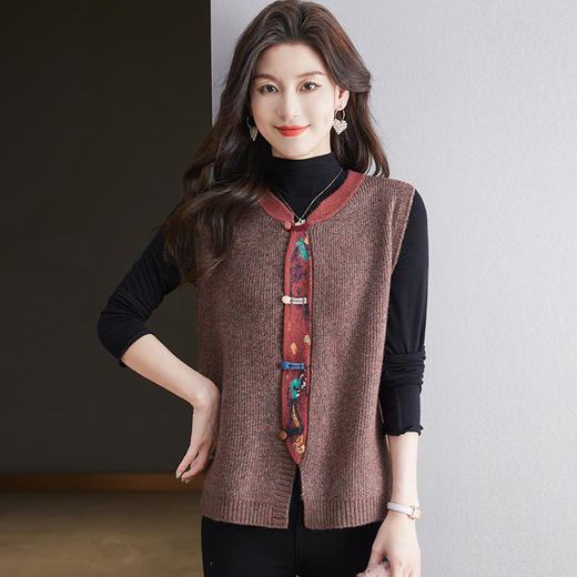 CC-10-5378马甲老钱风2024秋季新款无袖新中式马夹开衫外套针织衫 商品图3