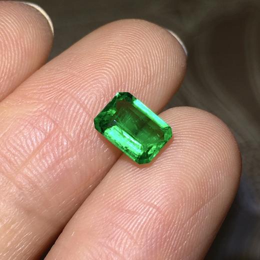 0.88ct 祖母绿裸石 商品图4