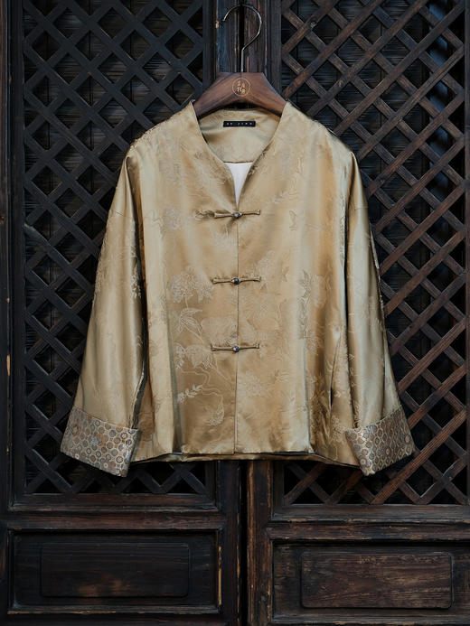 盛唐婧 |中式国风提花真丝繁花对襟外套 商品图1