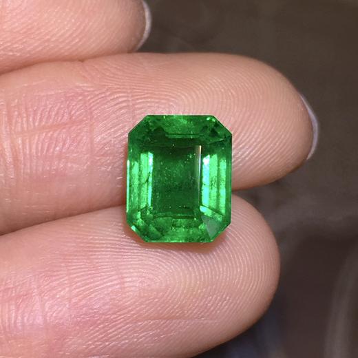 3.08ct 祖母绿裸石 商品图4