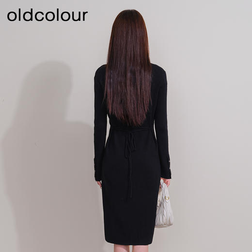 oldcolour冬季新款纯色优雅简约气质V领长款针织连衣裙P441001A1 商品图4
