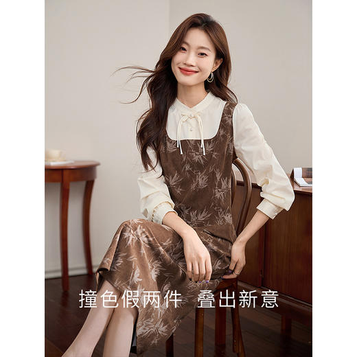 【五折购】熙世界新中式长袖拼接复古印花灯芯绒假两件连衣裙2025秋季新款 商品图1