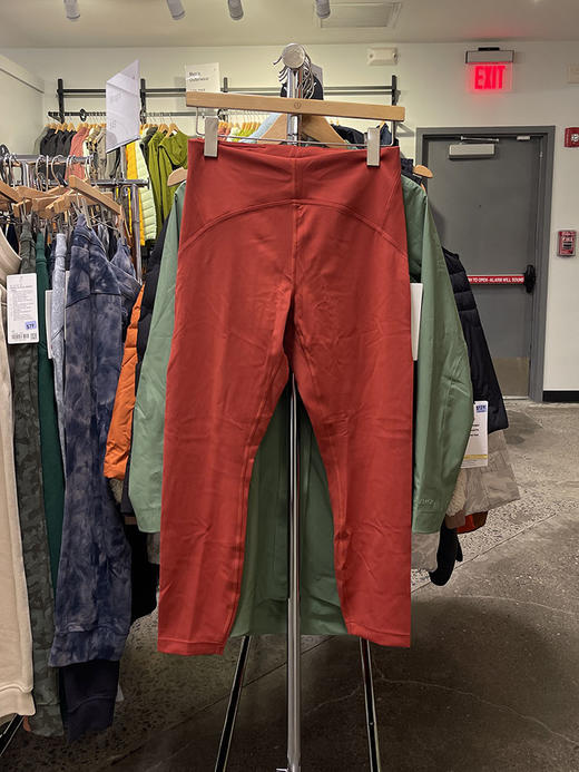 lululemon/露露乐檬 InStill 女士吸汗快干微弹高腰运动瑜伽裤 商品图0