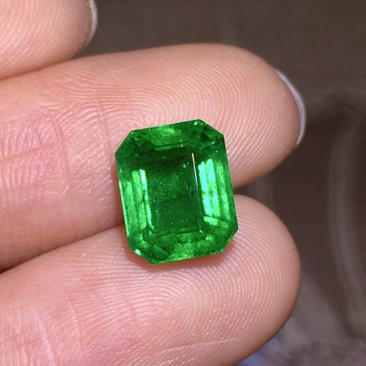 3.08ct 祖母绿裸石 商品图3