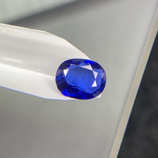 1.14ct 蓝宝石裸石 商品图1