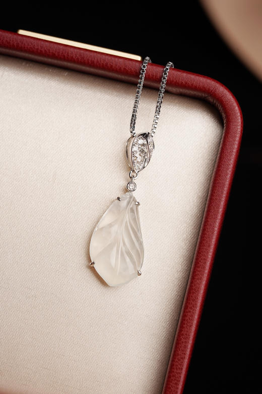 一枚特别值得的翡翠叶子 商品图3