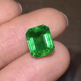 3.08ct 祖母绿裸石