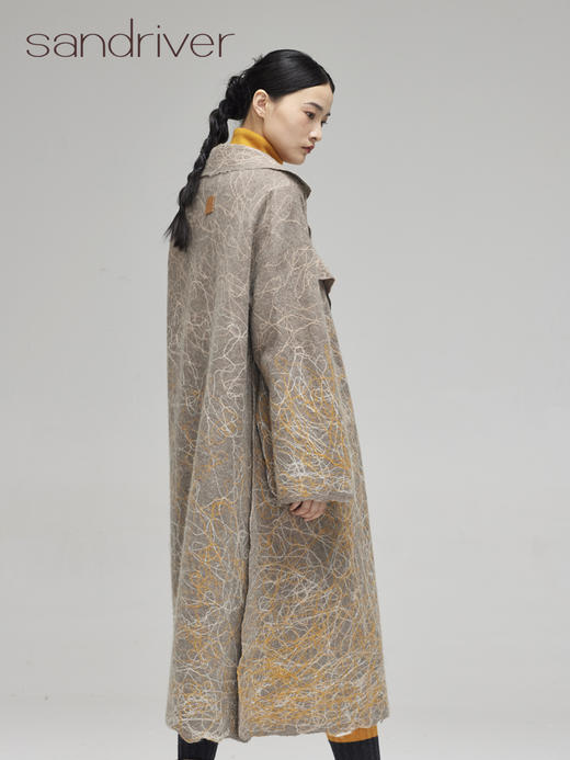 青海羊绒纯手工毛毡风衣外套SJF96W370A 商品图5