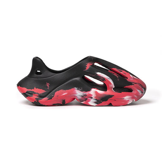 【买1送3双马拉松运动袜】卡尔星人运动拖鞋 柔软舒适 帅气有形！踩屎感捡漏 外贸洞洞鞋男夏季外穿运动休闲开车防滑耐磨厚底凉鞋--LC14KL05 商品图4