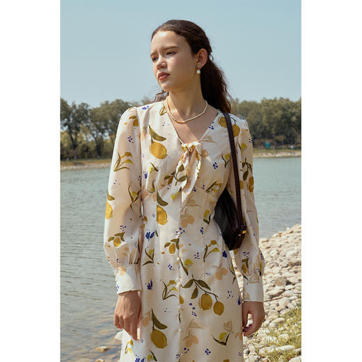 Heydress柠檬印花连衣裙女秋季法式v领收腰显瘦清爽优雅长袖裙子 商品图0