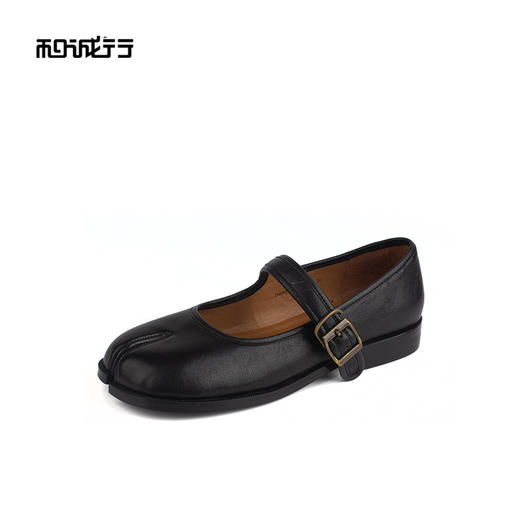 和诚行 2024秋冬新款时尚分趾猪蹄鞋女复古玛丽珍平底单鞋0400237 商品图1