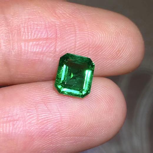 0.93ct 祖母绿裸石 商品图0