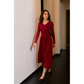 HeyDress法式针织连衣裙女秋季V领肌理芭蕾舞风优雅红色长袖裙子