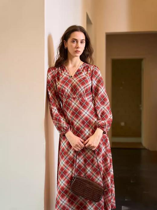 HeyDress红色格纹连衣裙女秋季V领高腰显瘦法式优雅a字长袖裙子 商品图1