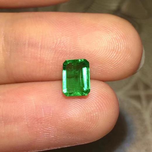 0.88ct 祖母绿裸石 商品图2
