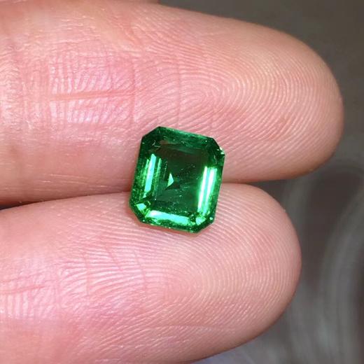 0.93ct 祖母绿裸石 商品图2