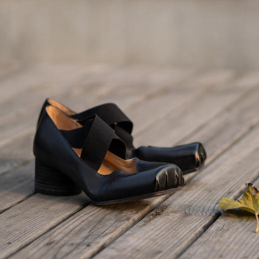 【阿么古纹马皮鞋】气质高跟交叉带浅口方头单鞋4.5CM复古玛丽珍鞋 商品图1