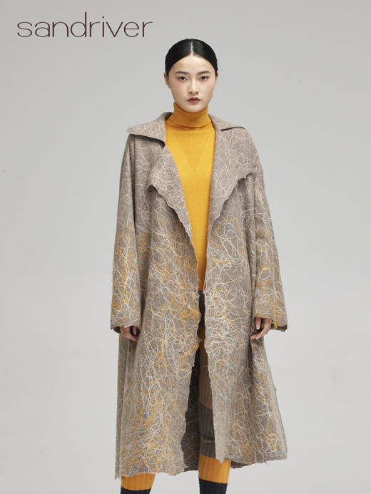 青海羊绒纯手工毛毡风衣外套SJF96W370A 商品图7