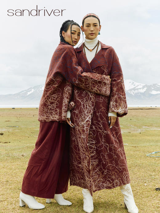 青海羊绒纯手工毛毡风衣外套SJF96W370A 商品图8