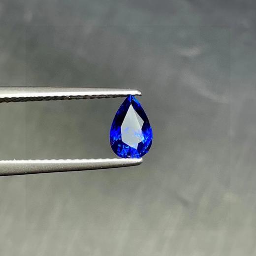 0.94ct 蓝宝石裸石 商品图6