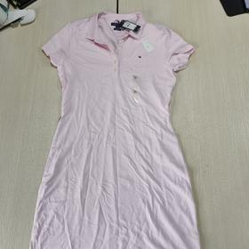 瑕疵Tommy Hilfiger/汤米 女士纯色五粒扣刺绣小标POLO领短袖连衣裙